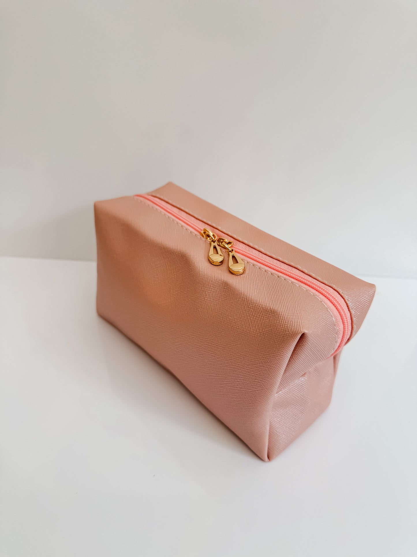 Travel Cosmetic Bag - CosMedical Technologies